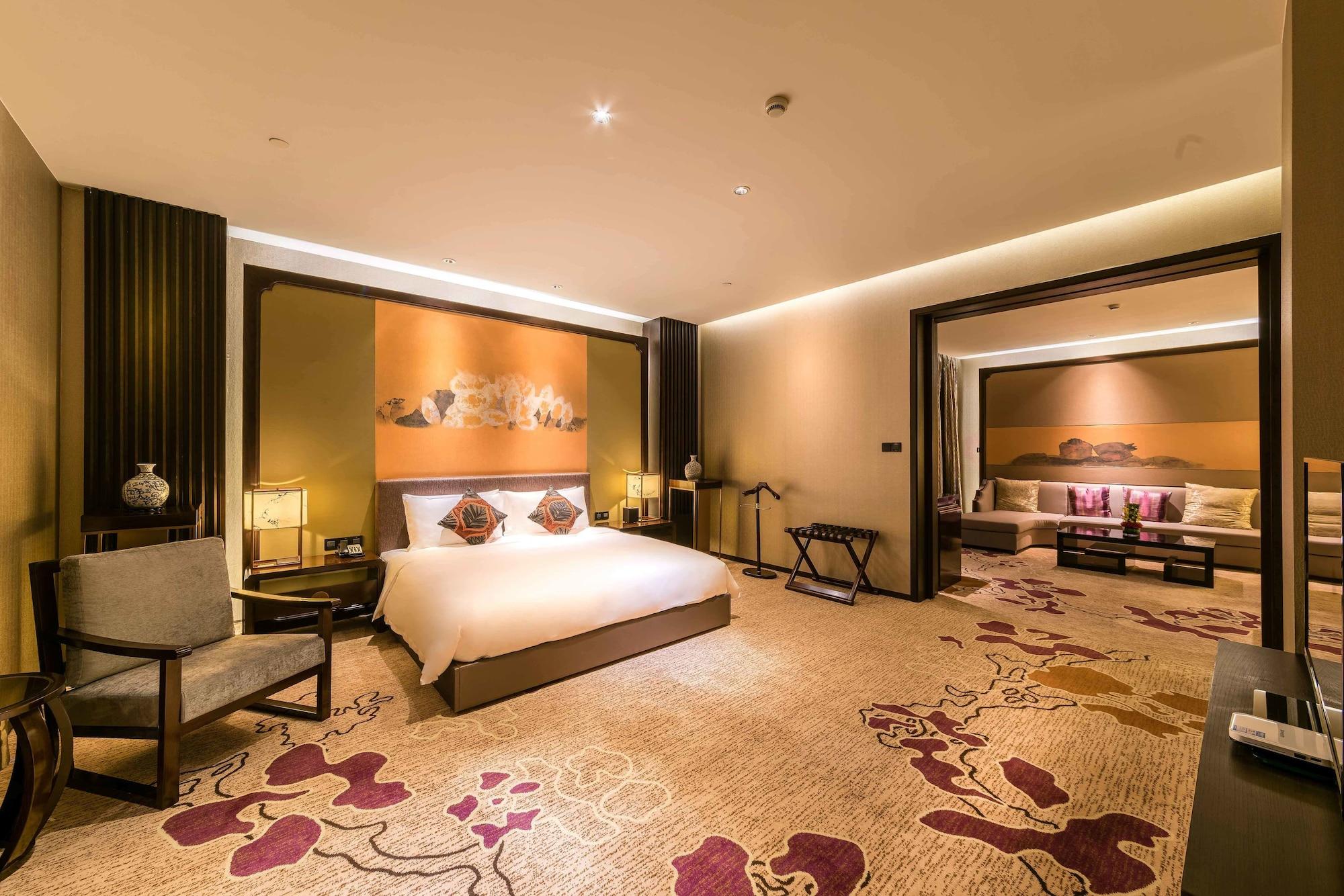 Hotel Citic Pacific Zhujiajiao Jin Jiang 5*