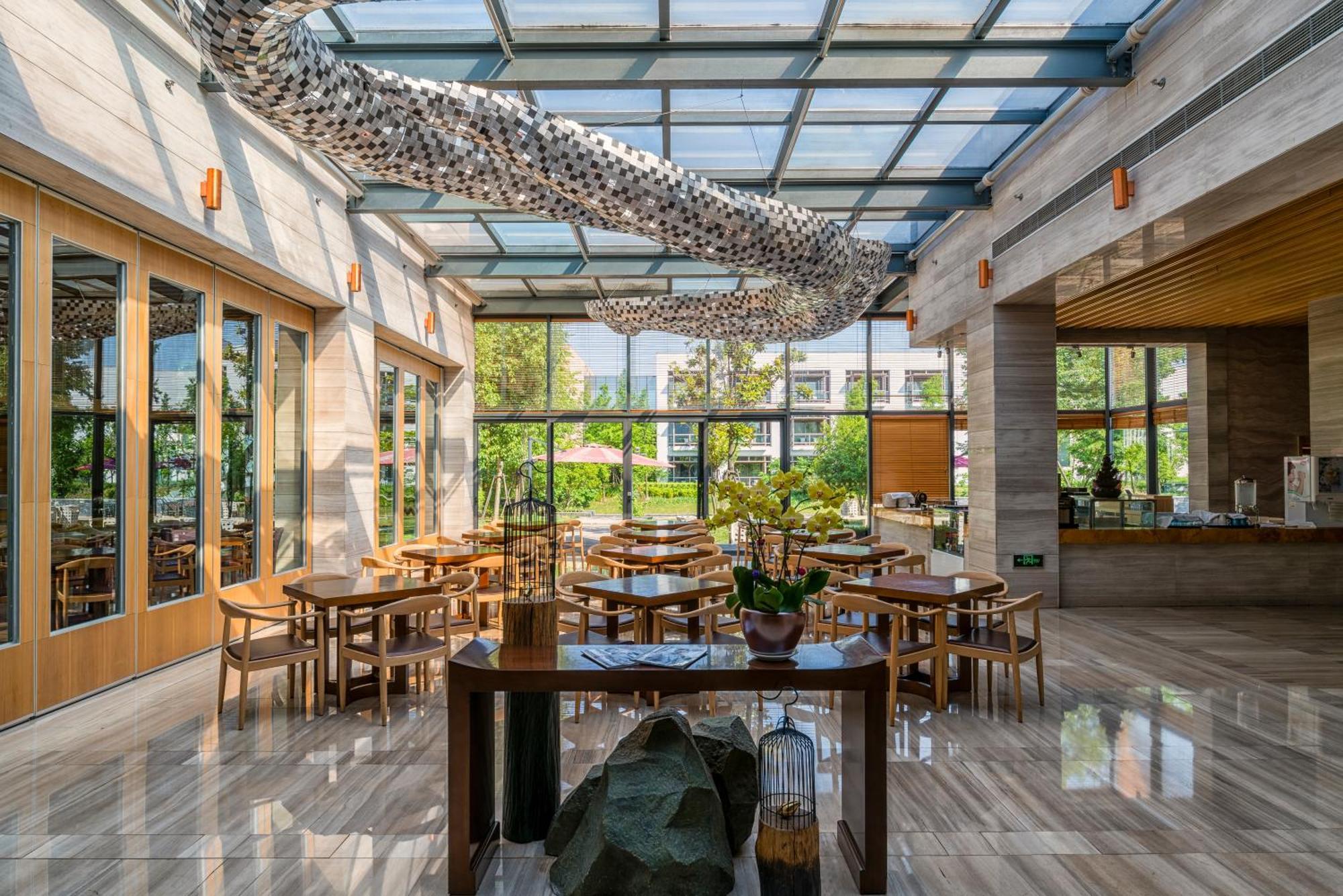 Citic Pacific Zhujiajiao Jin Jiang 5*